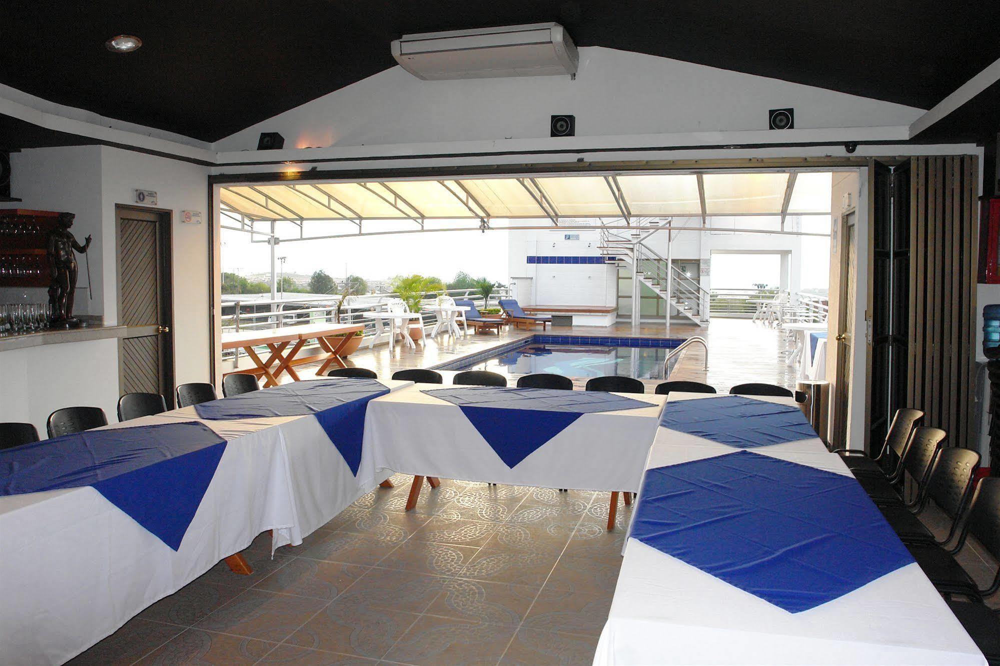 Top Deck Hotel Перейра Екстер'єр фото
